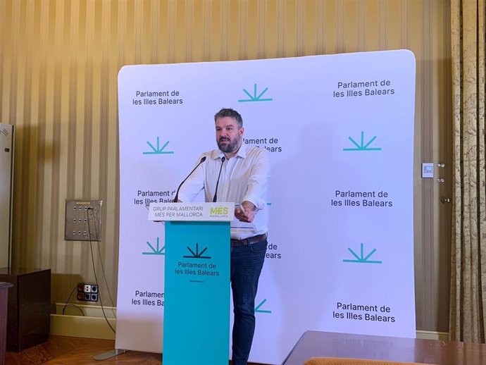 El portavoz parlamentario de MÉS per Mallorca, Lluís Apesteguia.