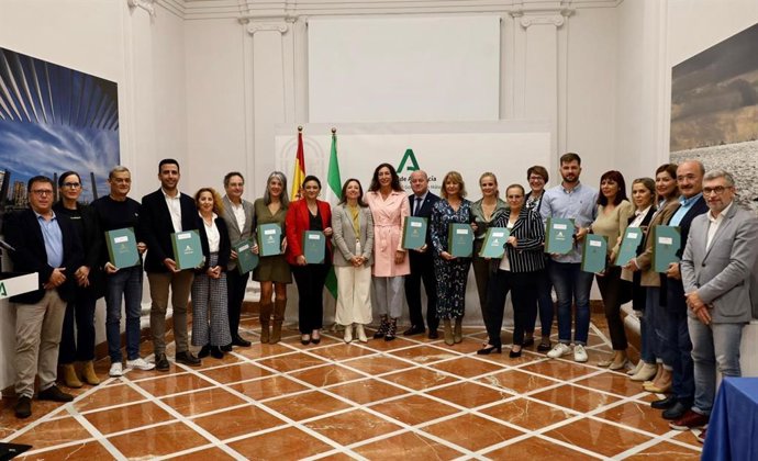 La Junta destina 4,6 millones de euros a 17 entidades locales de Málaga para programas de conciliación