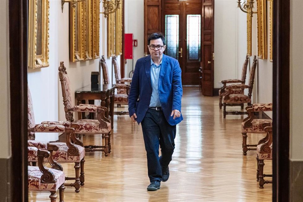 Archivo - El secretario primero de la Mesa del Congreso y diputado de Sumar, Gerardo Pisarello, a su llegada a una Junta de Portavoces