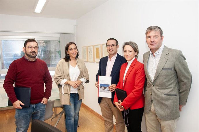 La diputada delegada de Agricultura y Ganadería, Angélica García, se reúne con representantes de la Asociación Nacional Ganadera de Raza Berrenda y de la Asociación Española de Criadores de Ganado Vacuno