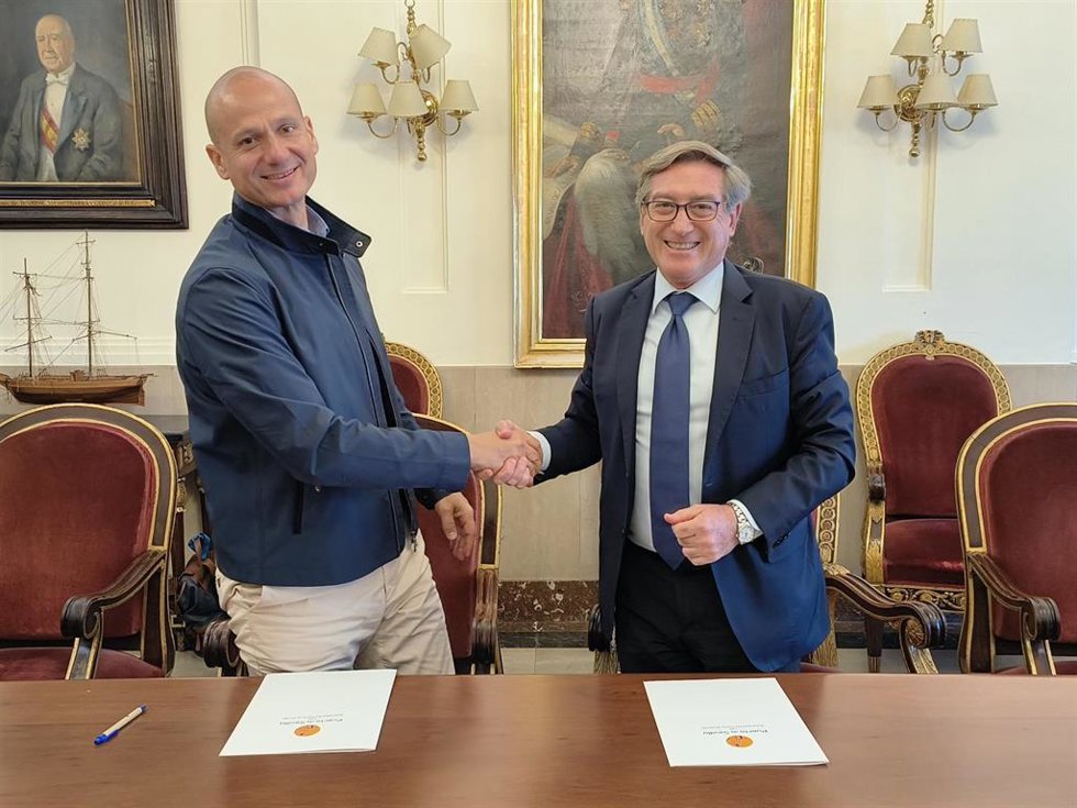 Convenio entre la empresa Todobarro y el Puerto de Sevilla.