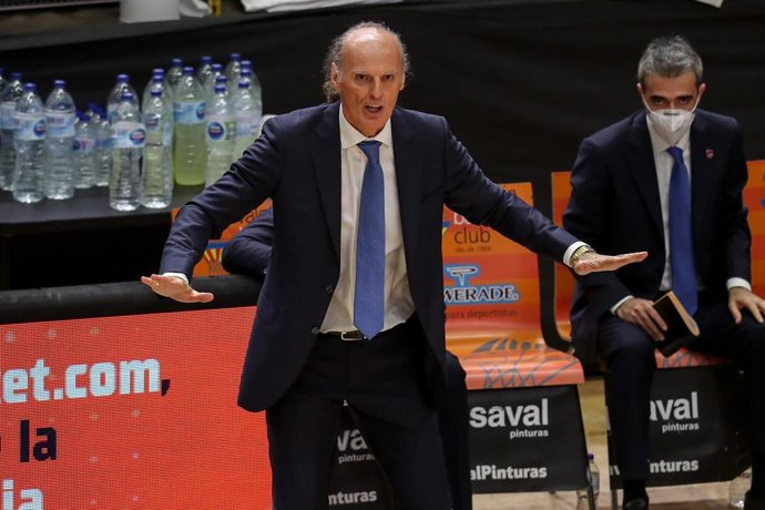 Archivo - Baskonia destituye a Joan Peñarroya y su sustituto será Dusko Ivanovic que regresa para su cuarta etapa al frente del conjunto azulgrana
