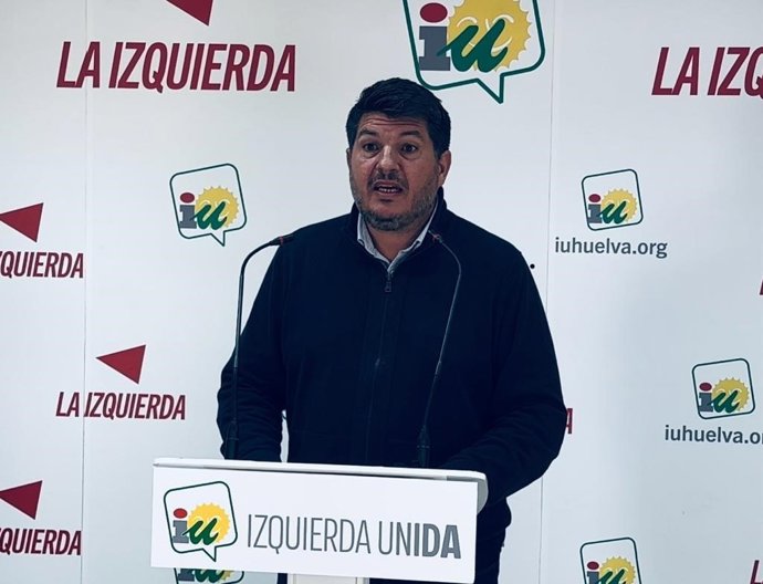 El coordinador provincial de Izquierda Unida en Huelva, Marcos Toti