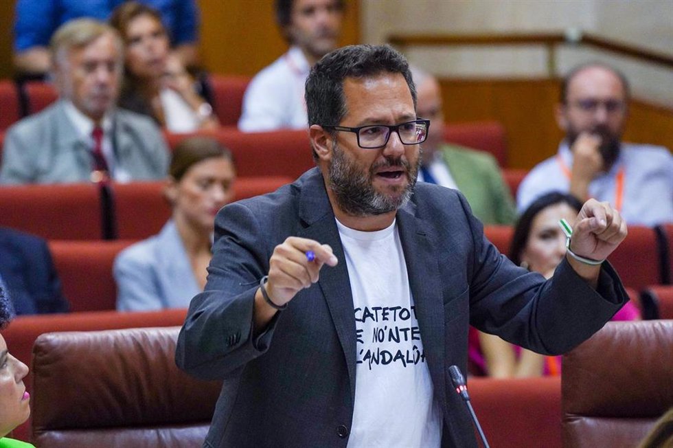 Archivo - El portavoz del Grupo Mixto-Adelante Andalucía, José Ignacio García, durante un Pleno del Parlamento andaluz en una imagen de archivo