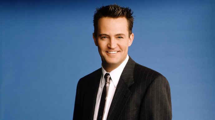 Warner TV homenajea este viernes a Matthew Perry con un especial de sus mejores episodios en 'Friends'