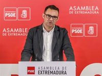 PSOE exige al PP que pida "disculpas" a Vara y Sánchez por las "injurias" vertidas sobre la gigafactoría de Navalmoral