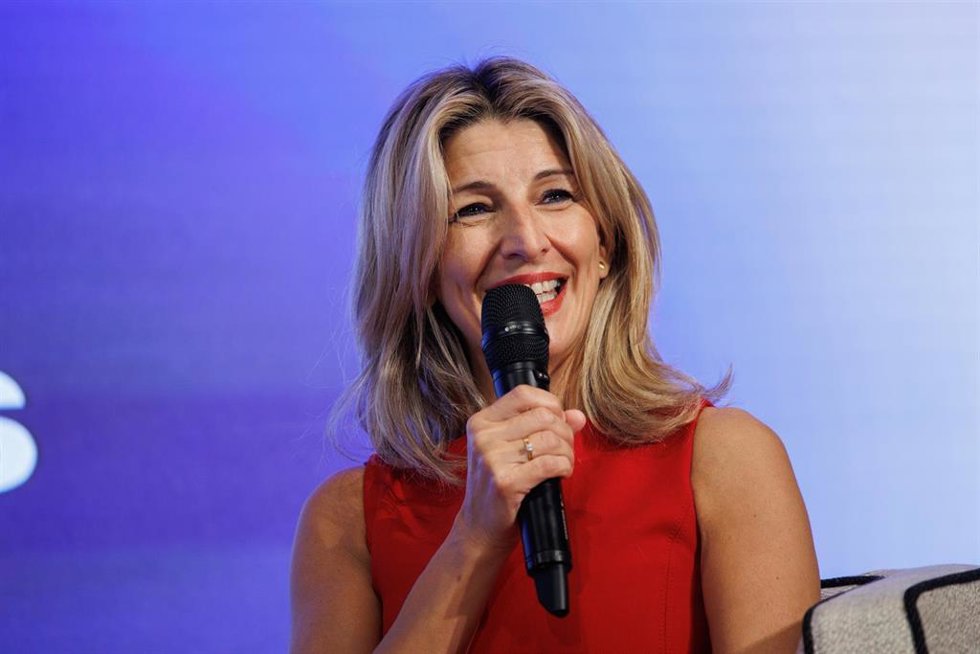 La vicepresidenta segunda y líder de Sumar, Yolanda Díaz, interviene durante la II Edición de la lista de las 100 mujeres más influyentes en España de Forbes Women, en el Hotel Rosewood Villa Magna, a 18 de octubre de 2023, en Madrid (España).
