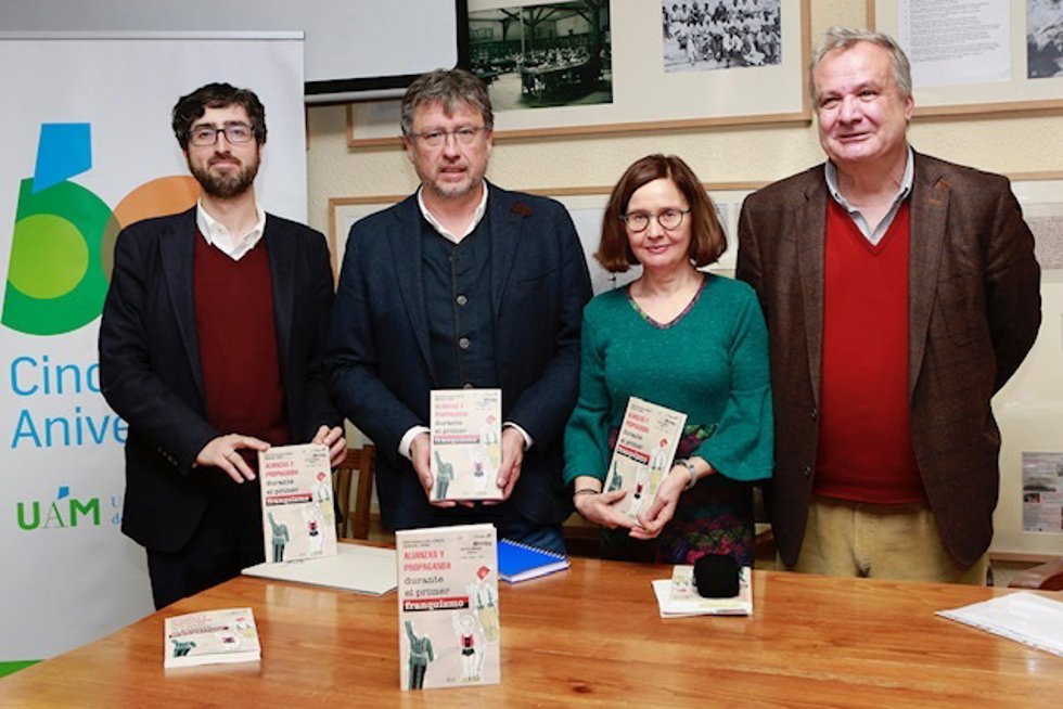 Archivo - Encarnación Lemus durante la presentación de un libro