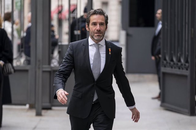 El vicesecretario de Cultura y Sociedad Abierta del PP, Borja Sémper, a su llegada al acto de jura de la Constitución ante las Cortes Generales, en el Congreso de los Diputados, a 31 de octubre de 2023, en Madrid (España). 