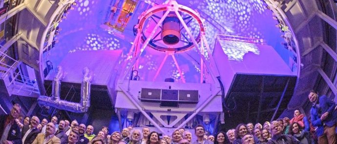 Grupo de asistentes a la inauguración de WEAVE