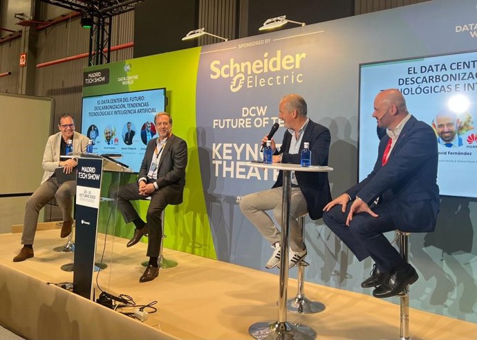 Los retos de la descarbonización y cómo mejorar la eficiencia en los data centres ha sido uno de los ejes de debate en Madrid Tech Show