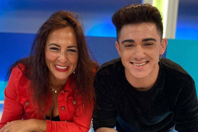 Elena Batista y Sergio López celebran los 600 programas de su magazine diario - Elena Batista.