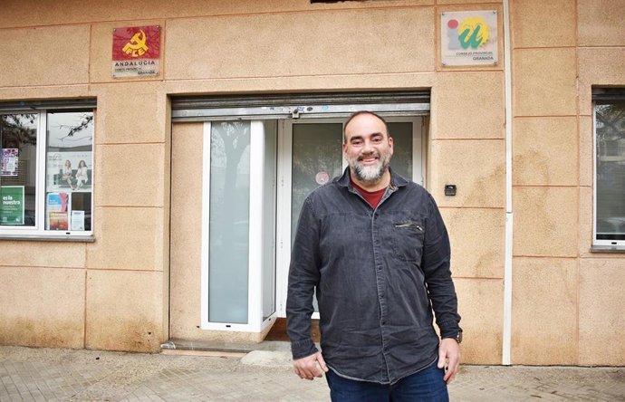 Archivo - Francisco Puentedura, de IU en Granada, en imagen de archivo