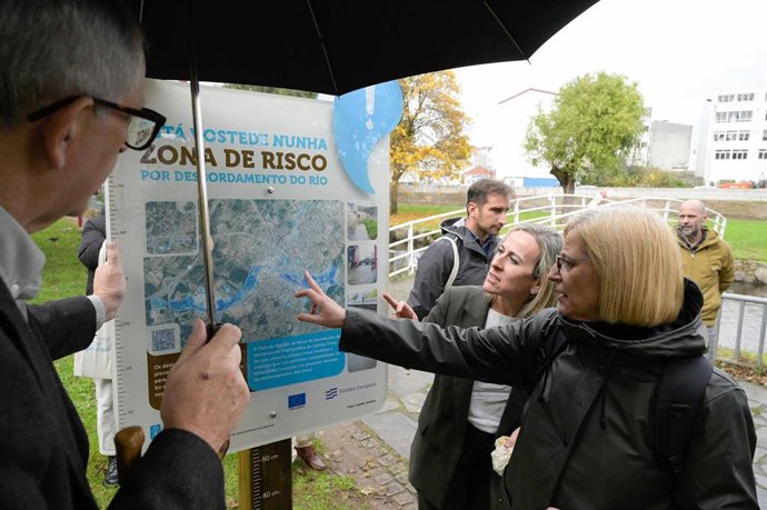 La conselleira de Infraestruturas e Mobilidade, Ethel Vázquez, en Carballo (A Coruña)