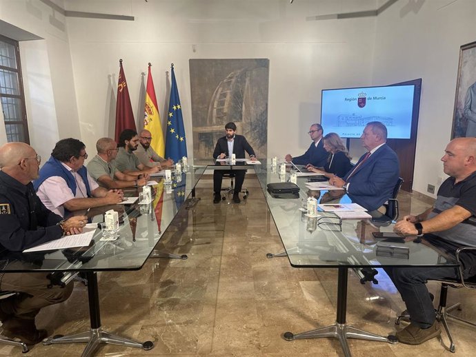 El presidente de la Región de Murcia, Fernando López Miras, mantuvo una reunión con el Comité de Empresa de Sabic el pasado 25 de octubre