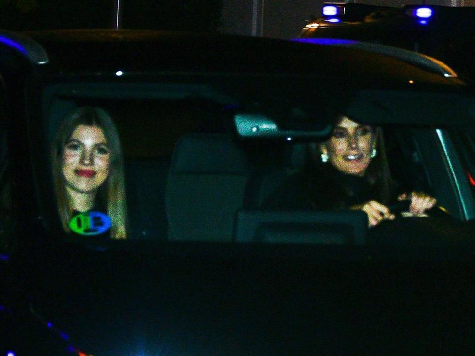 LA INFANTA SOFÍA Y LA REINA LETIZIA SE MARCHAN DEL PALACIO DE EL PARDO
