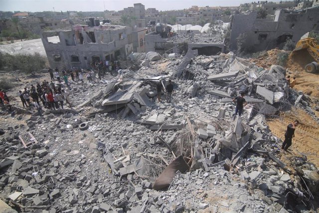 Edificios destruidos por los bombardeos de Israel contra la Franja de Gaza