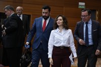 Ayuso acusa a Sánchez de "burlar" control institucional confundiendo en la amnistía "el interés de España" con el suyo