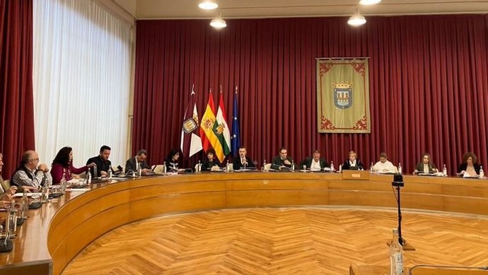 El Ayuntamiento de Logroño celebra el pleno ordinario de noviembre