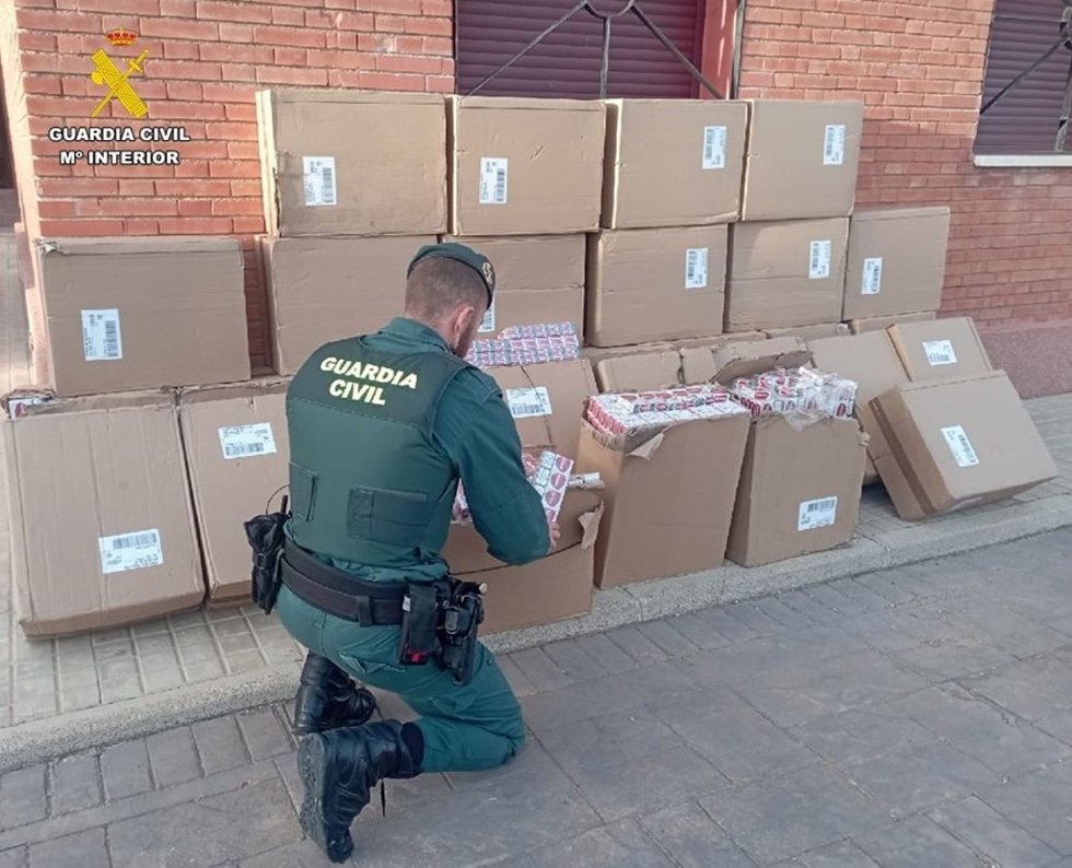 Remitiendo Nota De Prensa
