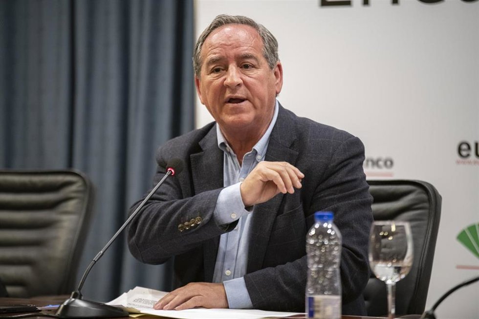 Archivo - El presidente de Cecam, Ángel Nicolás, interviene durante un encuentro informativo organizado por Europa Press y Unicaja, en el Auditorio de la Federación Empresarial Toledana, a 15 de febrero de 2023, en Toledo, Castilla-La Mancha (España).
