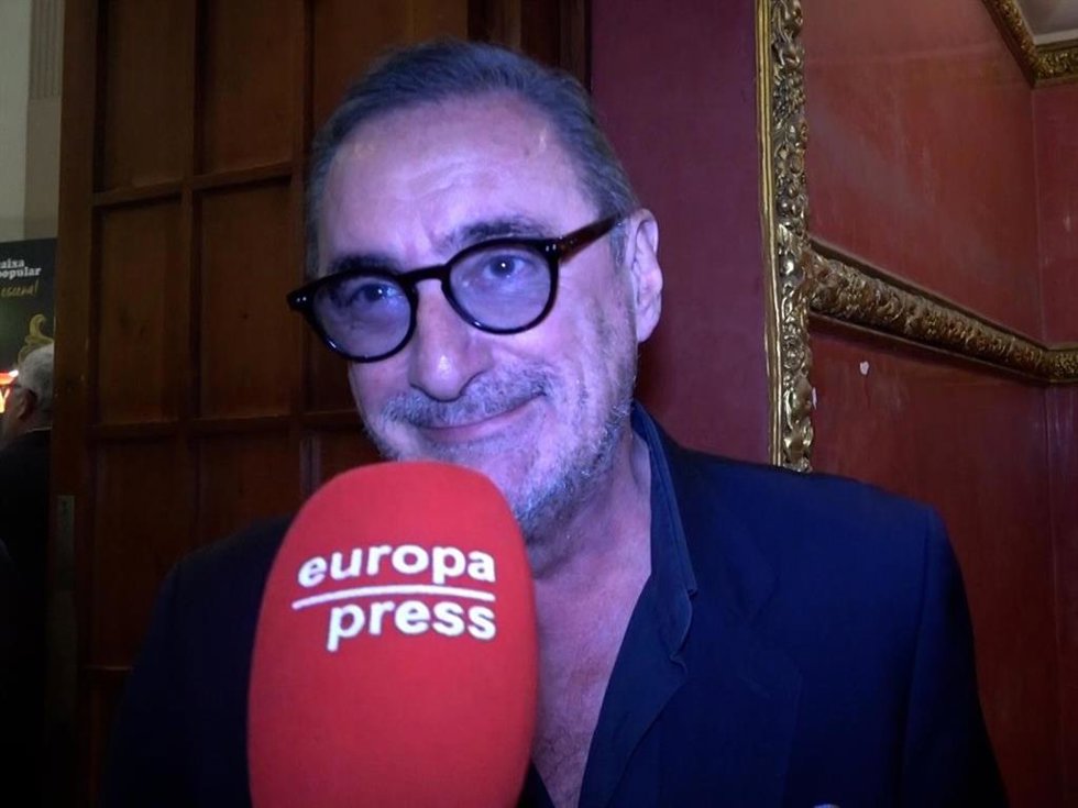 CARLOS HERRERA