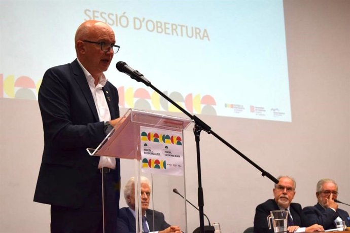 El conseller d'Acció Climtica, Alimentació i Agenda Rural, David Mascort, a Portugal
