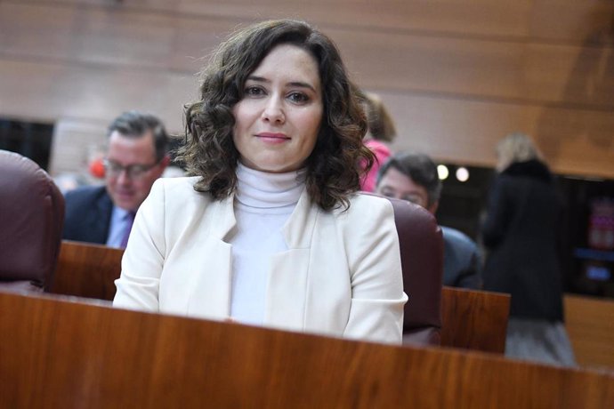 Archivo - La presidenta de la Comunidad de Madrid, Isabel Díaz Ayuso,  durante un pleno en la Asamblea de Madrid, a 9 de marzo de 2023, en Madrid (España)..