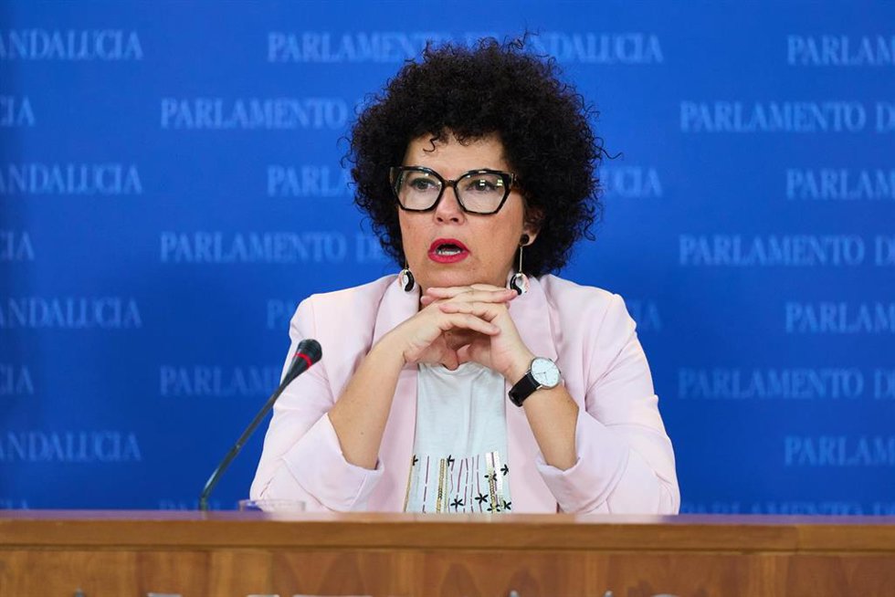 La parlamentaria del Grupo Mixto-AdelanteAndalucía, Maribel Mora, en una foto de archivo.