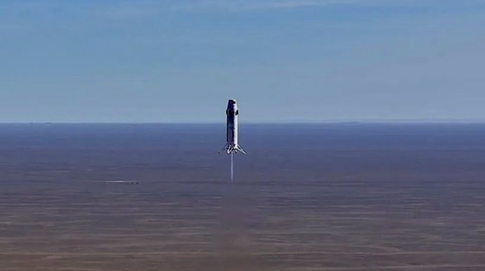 El cohete reutilizable despega del Centro de Lanzamiento de Satélites de Jiuquan, al noroeste de China, el 2 de noviembre de 2023.