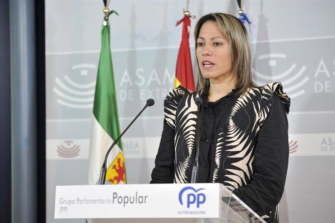 La diputada del Grupo Popular Isabel García López.