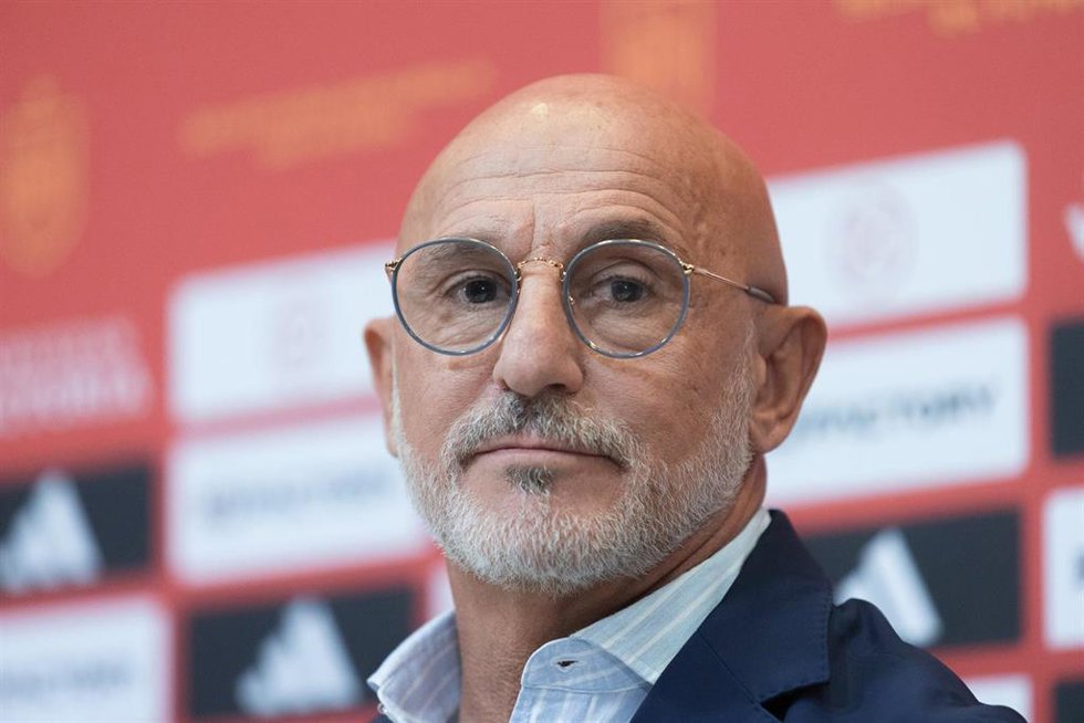Luis de la Fuente, seleccionador nacional, durante una rueda de prensa