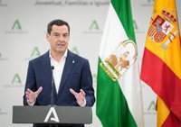 Moreno ve "indignos" los pactos de Sánchez por el "sillón de Moncloa" y exige el mismo trato que a Cataluña