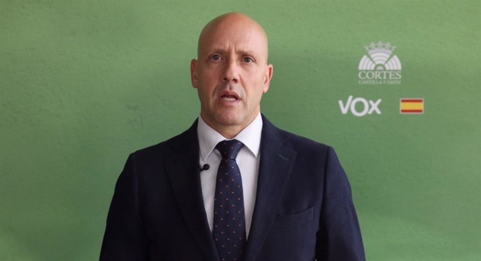 El portavoz del Grupo Vox en las Cortes, Carlos Menéndez, en un vídeo remitido por el partido