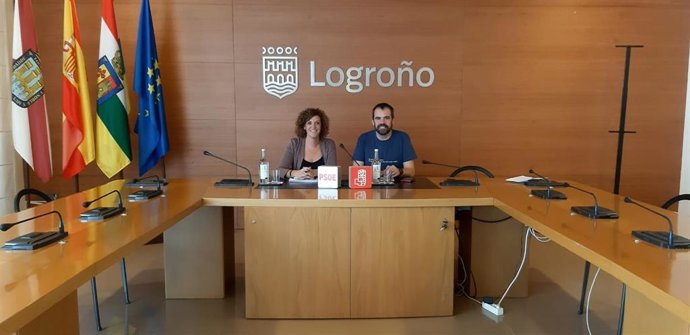 María Marrodán e Iván Reinares, en la rueda de prensa.