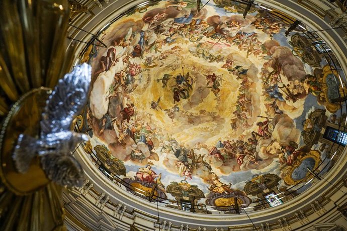 Frescos de la Basílica de la Virgen de los Desamparados. 