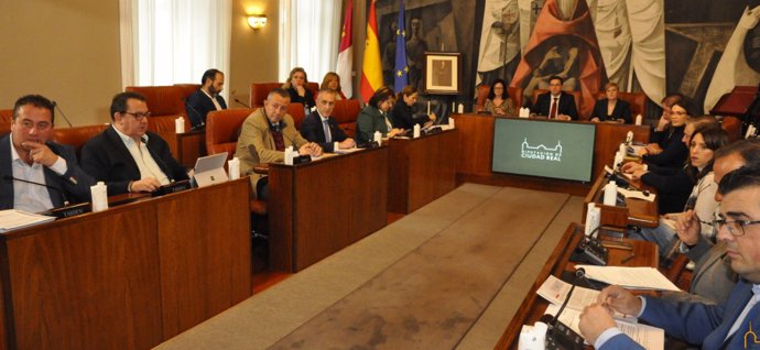Pleno en la Diputación de Ciudad Real