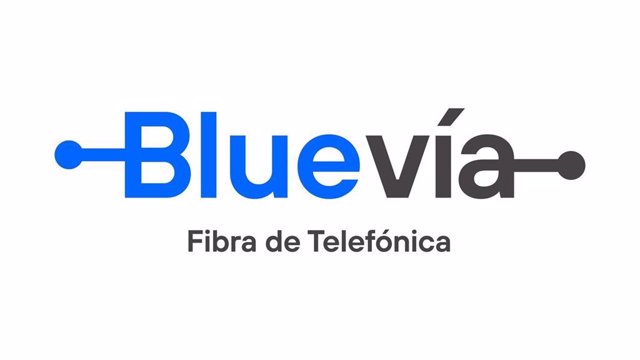 Archivo - Logo de Bluevía, la sociedad conjunta de fibra rural de Telefónica, Vauban y CAA