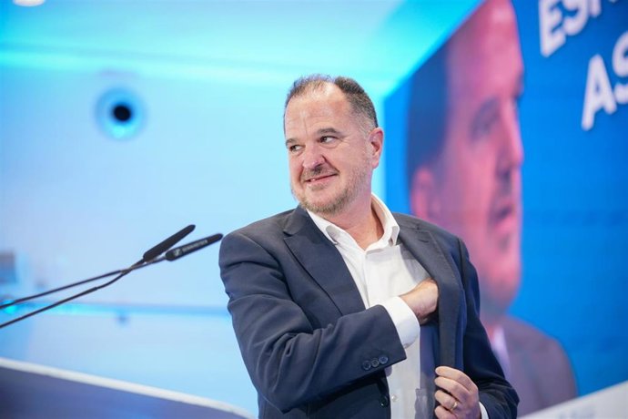 El presidente del PP vasco, Carlos Iturgaiz