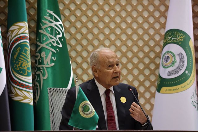 Archivo - El secretario general de la Liga Árabe, Ahmed Abul Gheit