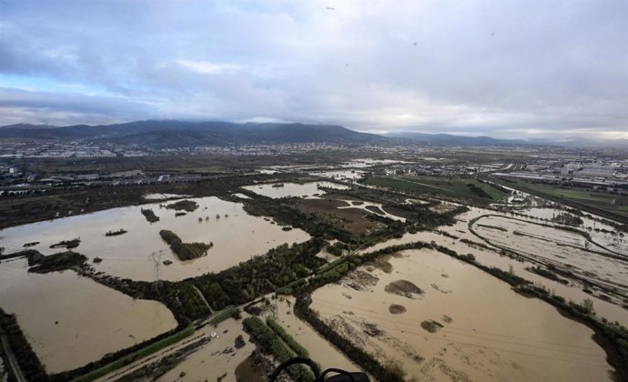 November 4, 2023, Firenze, Italy: Una veduta aerea di Campi Bisenzio il giorno dopo l'esondazione del Bisenzio Firenze, 4 Novembre 2023..An aerial view of Campi Bisenzio the day after the Bisenzio flood, in Campi Bisenzio (Florence), Italy, 4 November 2