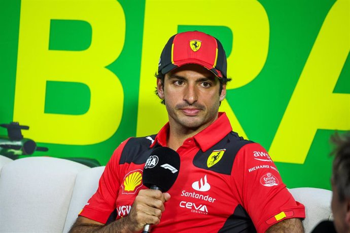 Carlos Sainz, durante una conferencia de prensa.