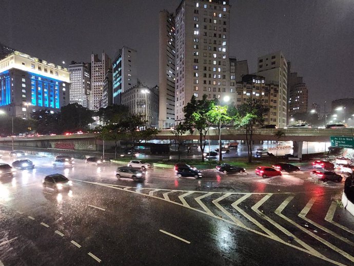 Archivo - Fuertes lluvias en Sao Paulo, Brasil.