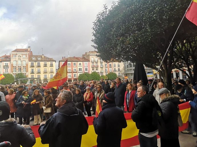 Concentración contra la amnistía