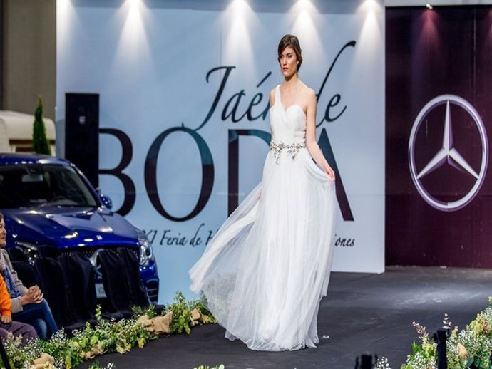 Desfile en la feria Jaén de Boda.