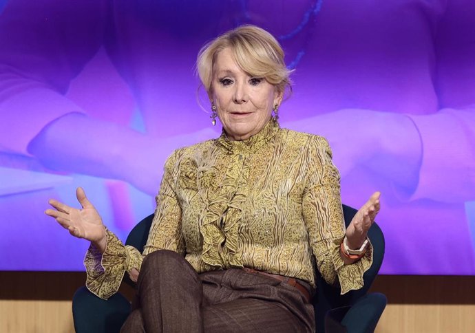 Archivo - L'expresidenta de la Comunitat de Madrid Esperanza Aguirre