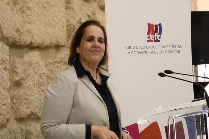 La teniente de alcalde delegada de Hacienda, Economía y Empleo del Ayuntamiento de Córdoba, Blanca Torrent.