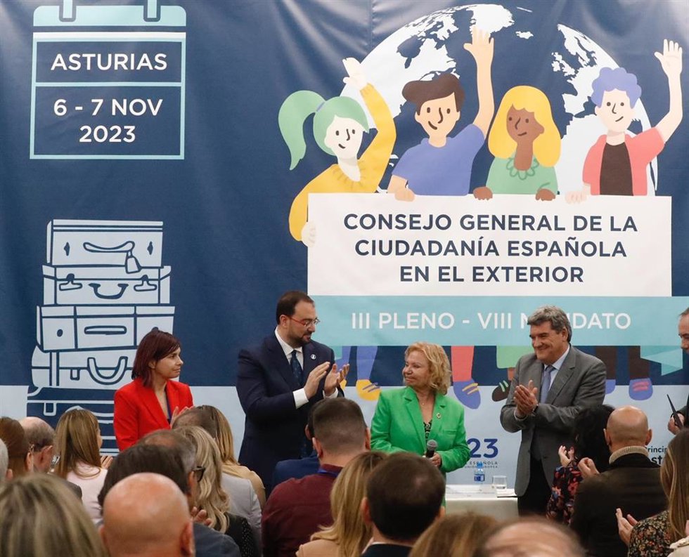 Reunión en Colombres del Consejo General de la Ciudadanía Española en el Exterior