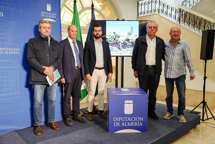 Presentación de la 33 Ruta de Automóviles Antiguos de Almería