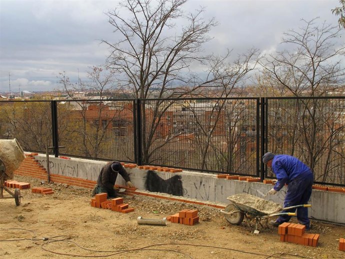 Archivo - Obras en el Parque de la Cornisa